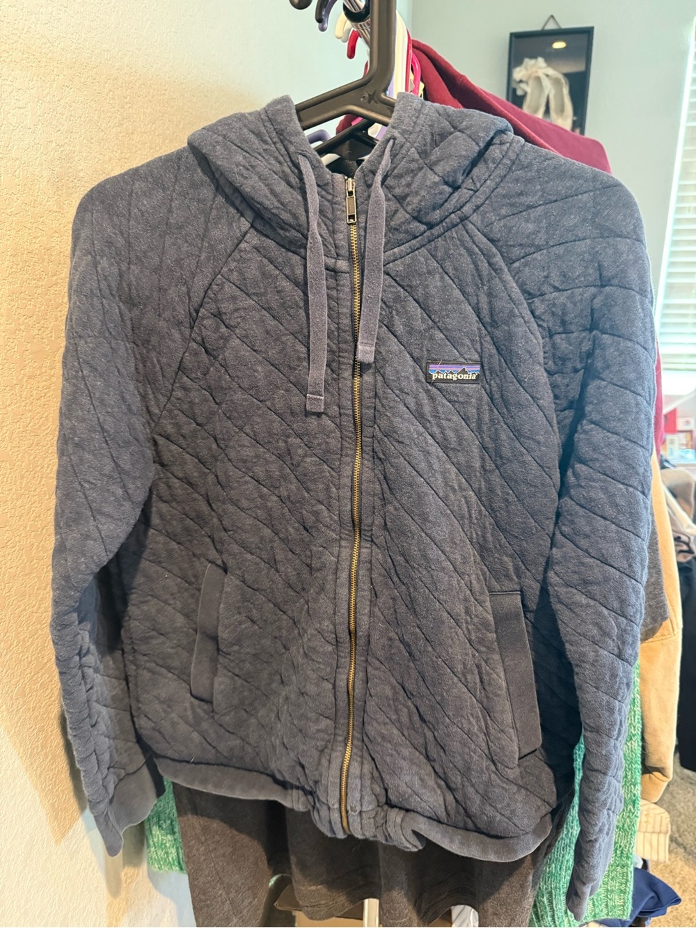 Vintage quilted, organic cotton Patagonia women’s SZ M Zip Hoodie - Navy Blue